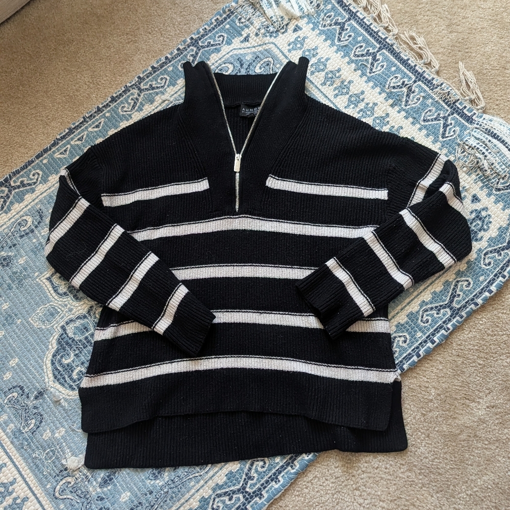 Laundry Brand Black and White Zip Up Sweater
